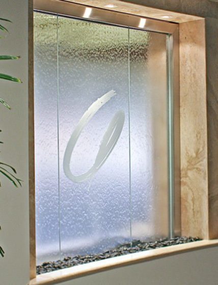 Recessed glass water wall for Aera Energy | Water Studio